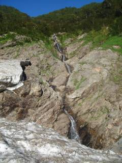 Co900ニセ直登沢出合[image/jpeg:166kB]