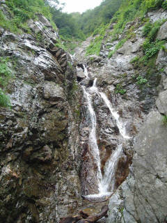 Co1390 斜瀑[image/jpeg:150kB]