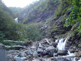 Co1020 大滝の下[image/jpeg:150kB]