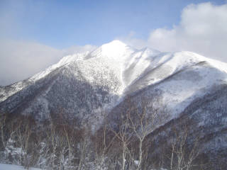 ウペペサンケ山西峰[image/jpeg:149kB]